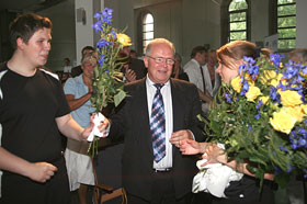 Dr. Hübner